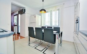 Apartma Renata